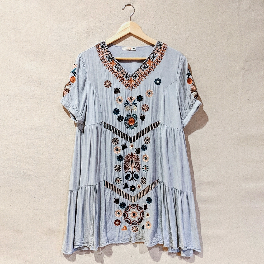 Such a cutie dress but I have too many lol.